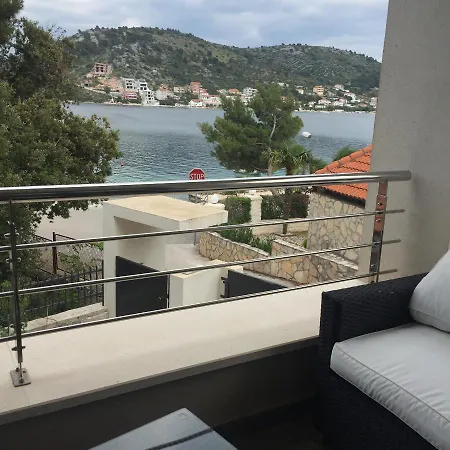 Maslina Hébergement de vacances *