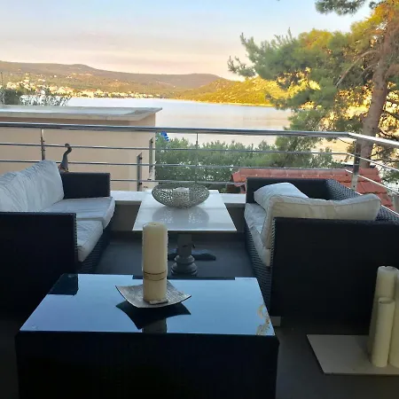 Maslina Hébergement de vacances Rogoznica (Sibenik-Knin)